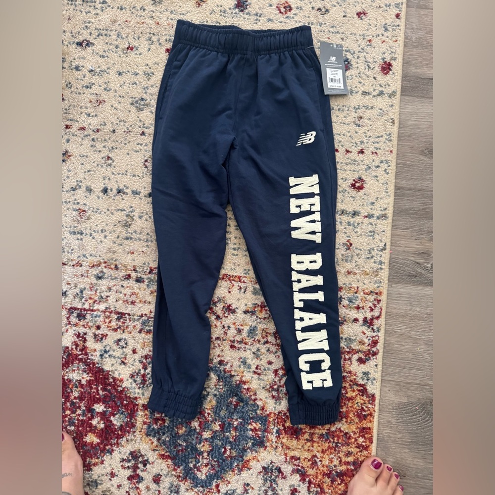 New Balance Kids' Dark Blue Sweatpants - Small (8)